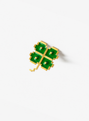 Clover Nose Pin
