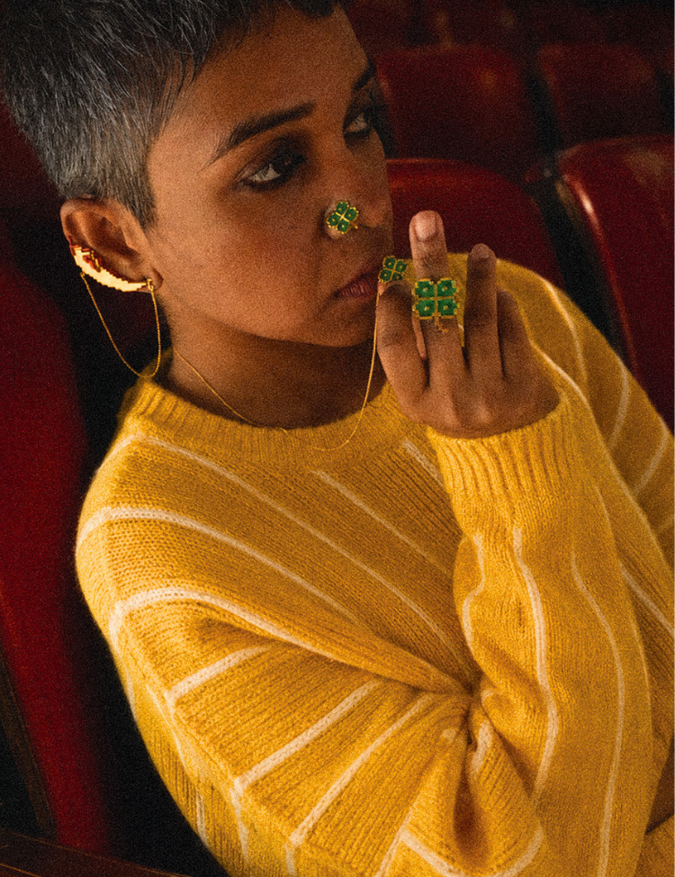 Clover-Ring-A.png
