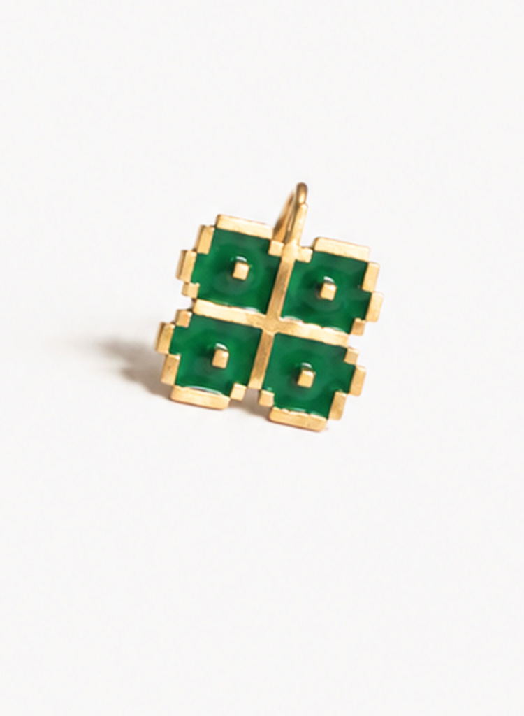 Clover Ring