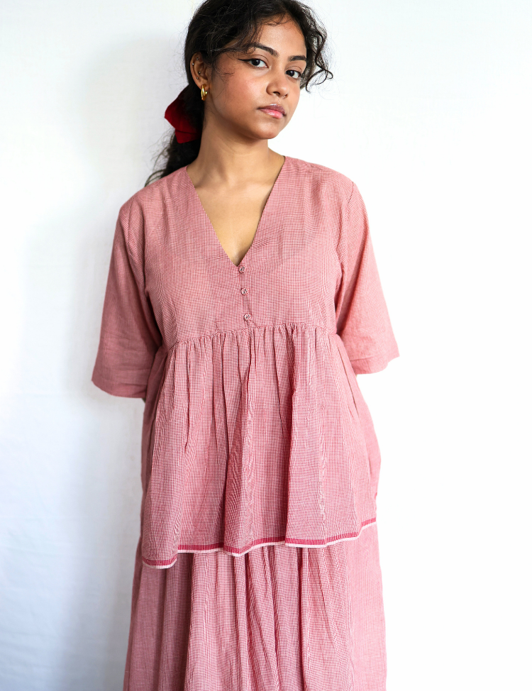 Cluster-V-neck-Top-B.png