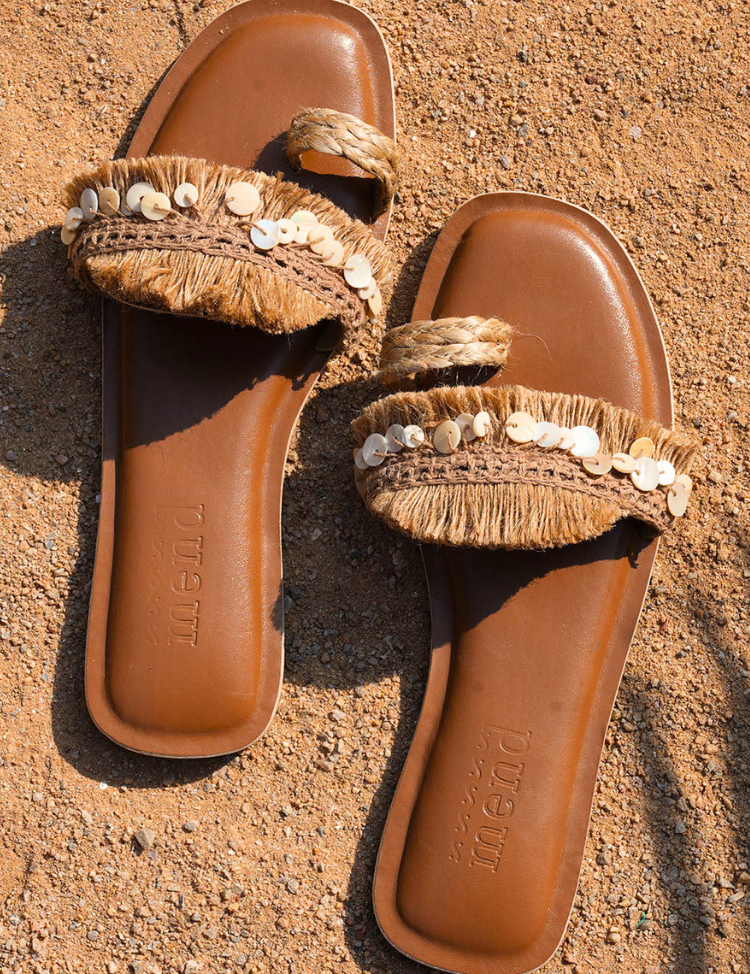 Coastline-Sandals-B.png
