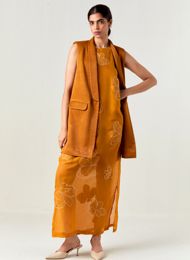 Collared Waistcoat Set