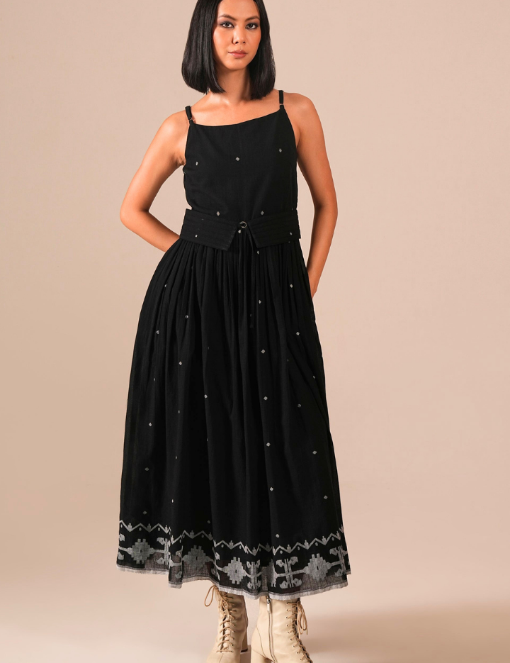 Comet-Dress-B.png