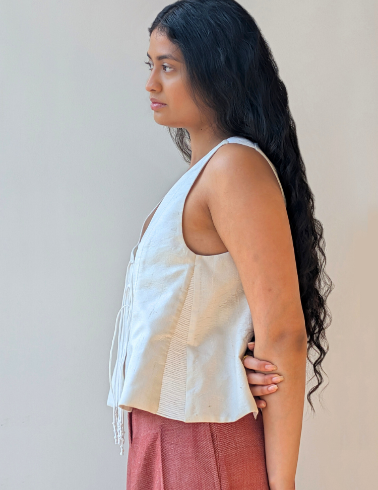 Cord-Silk-Vest-A_edf8c9e8-347d-4530-b4bf-eab9d17e2d98.png