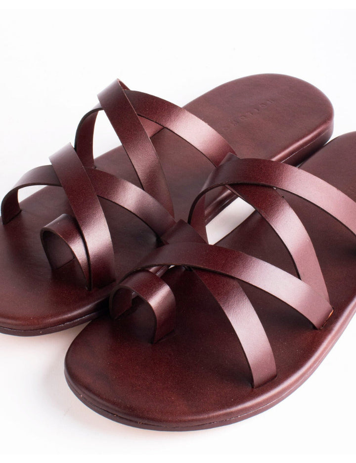 Criss Cross Chappals