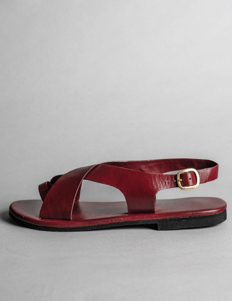 Crossover-Strap-Sandals-I.png