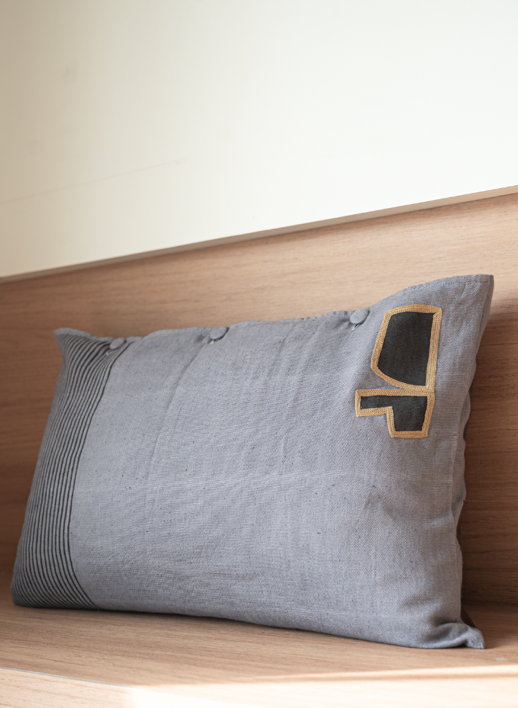 E8 Cushion Cover