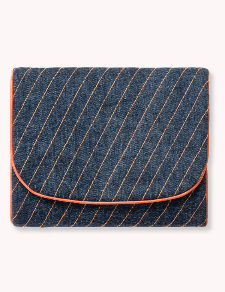 Denim-Tech-Kit-E_464d78d4-fc4c-4250-89a1-4803461757e1.png