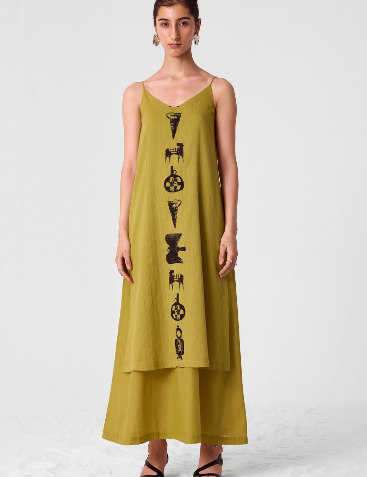 DhaaniPrintedDress-B.png