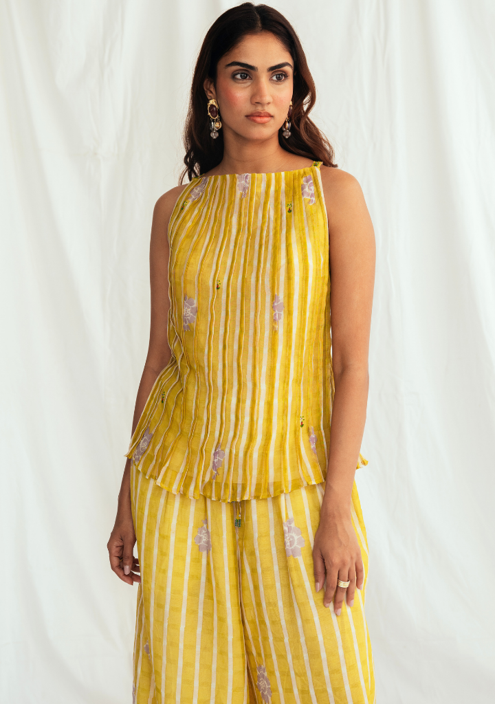 Dhoop Pleated Set