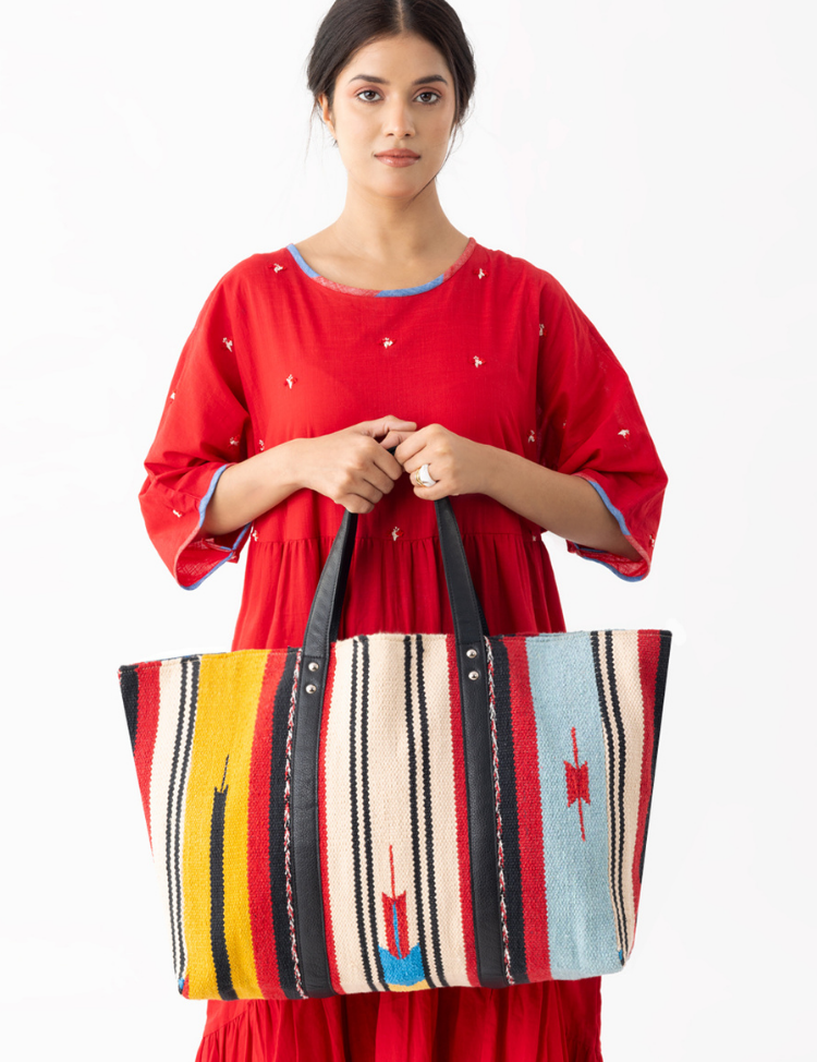 Dhurri-Tote-A_2ff66754-afb5-4592-be18-8fdf927c3c8d.png