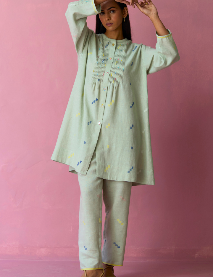 Dima-Pintuck-Shirt-B_817a2673-e9f6-4ac4-9827-02c5a7b01a36.png