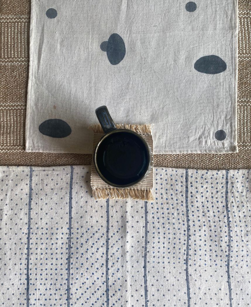 Dot & Line Table Mat