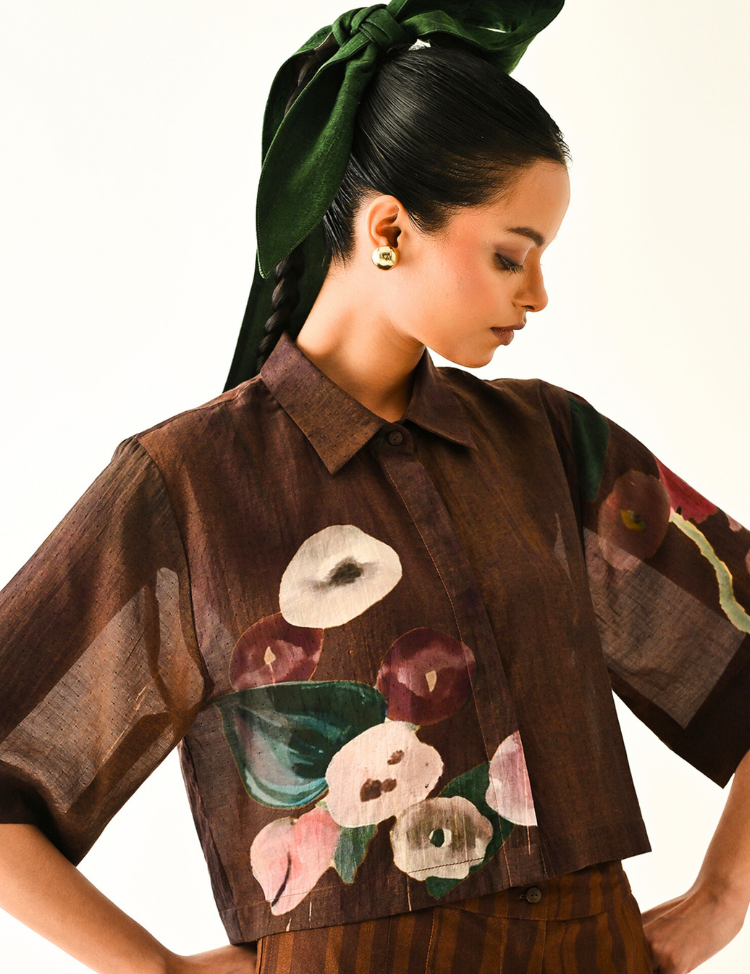 Earth-Bloom-Box-Shirt-B_cb00ada3-b639-4344-9578-0129146fc876.png
