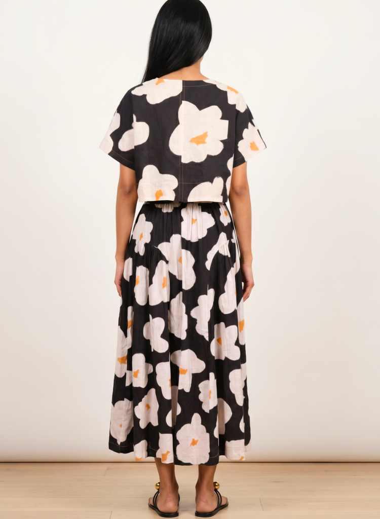 Ease Floral Top