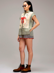 Egg Shell Scallop Shorts