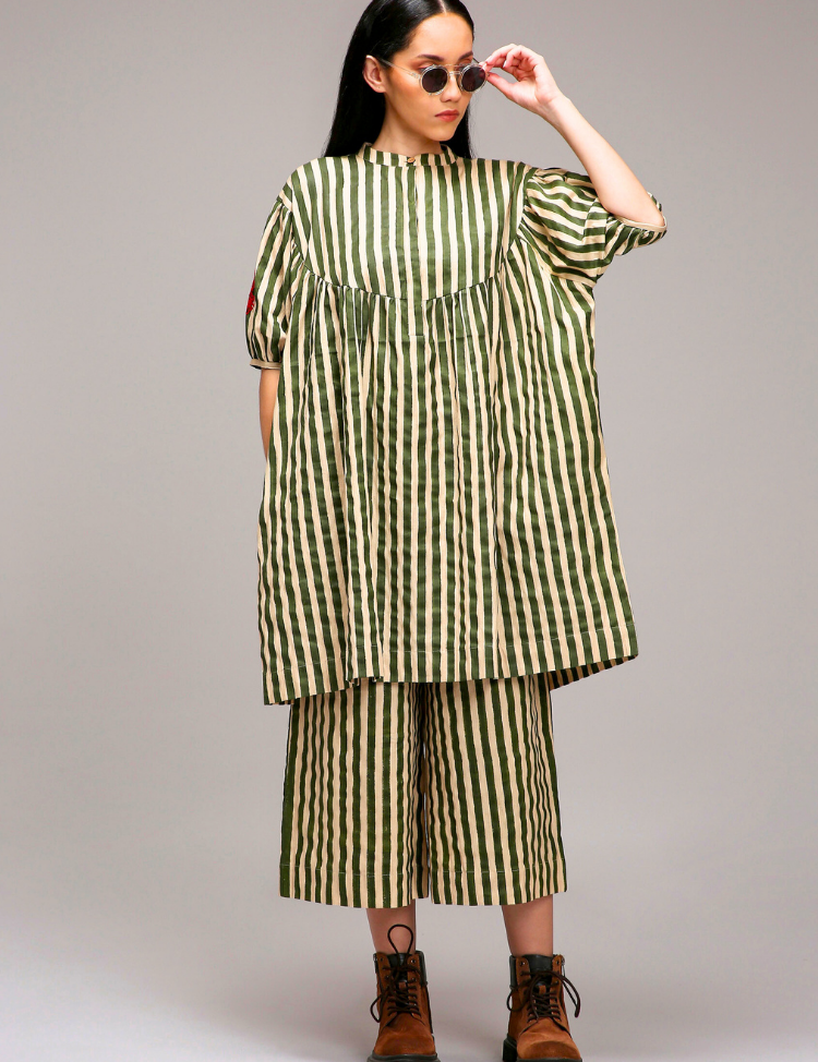 Egg-Shell-Green-Striped-Short-Acra-Tunic-A_ecbcbb19-fb45-401a-a5ef-b330ebab4bdb.png