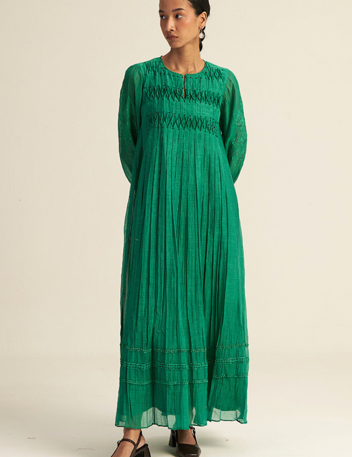 Eka-Dress-K_65c804d3-4806-4819-b682-cf6cc4efd385.png
