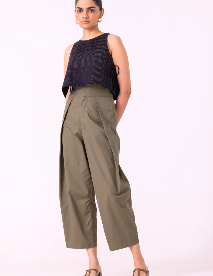 Elinor-Barrel-Pants-Olive-B.png