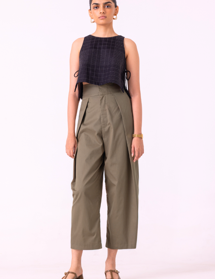 Elinor-Barrel-Pants-Olive-C.png