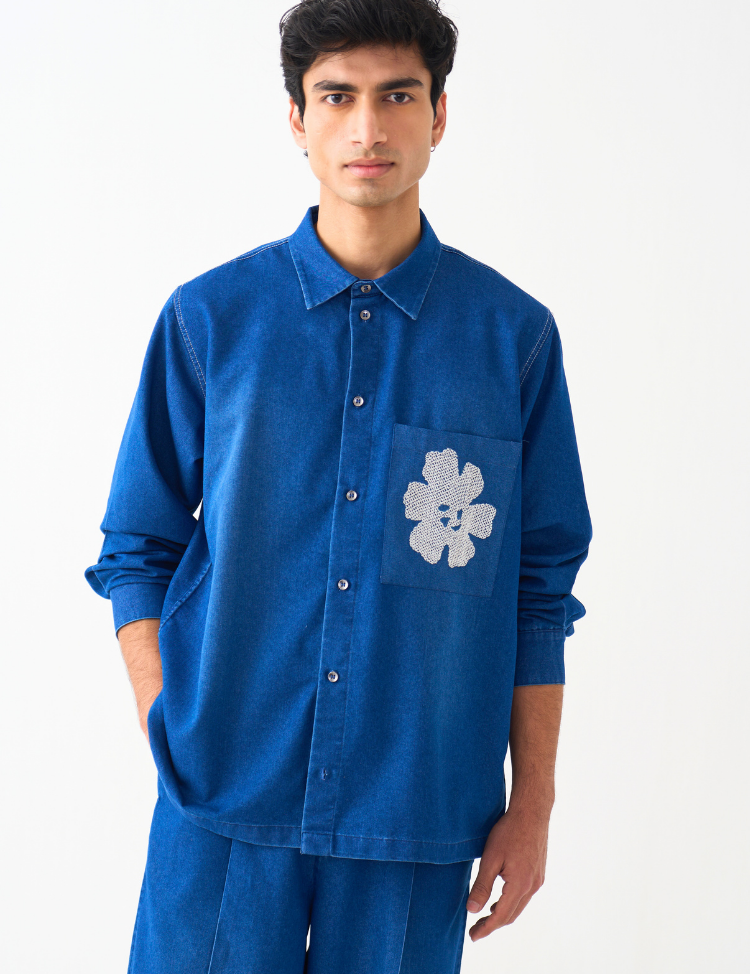 Emb-Patch-Pocket-Shirt-Blue-E.png