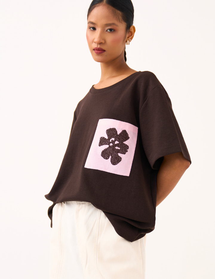 Emb-Patch-Pocket-T-shirt-Set-E.png