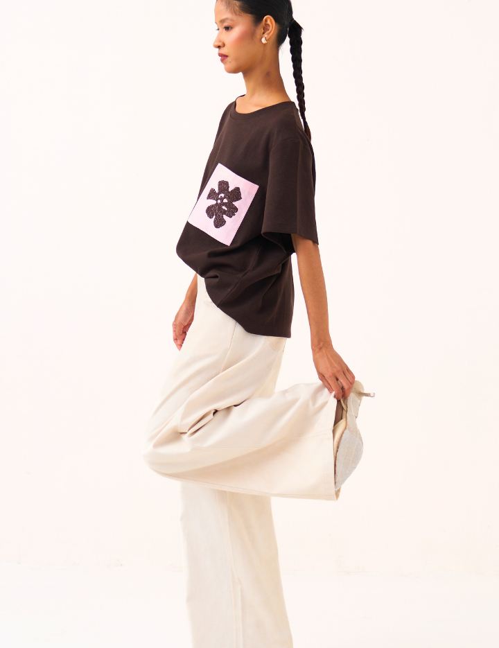 Emb-Patch-Pocket-T-shirt-Set-H.png