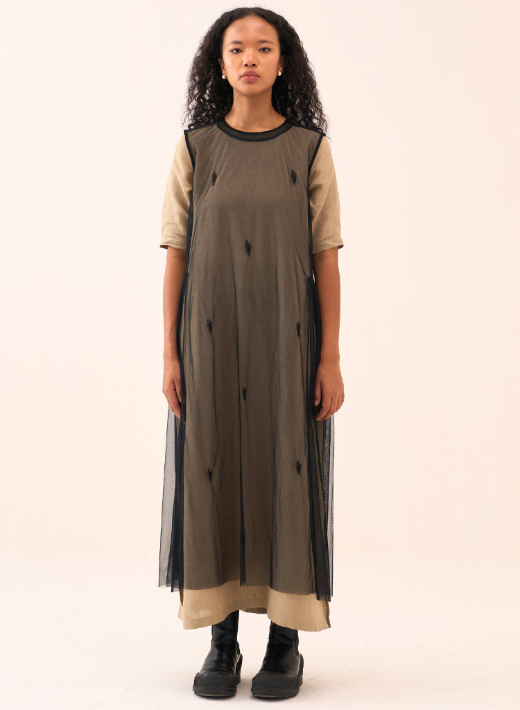 Emb Side Gather Dress