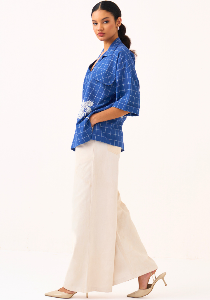 Emb. V Neck Top Set