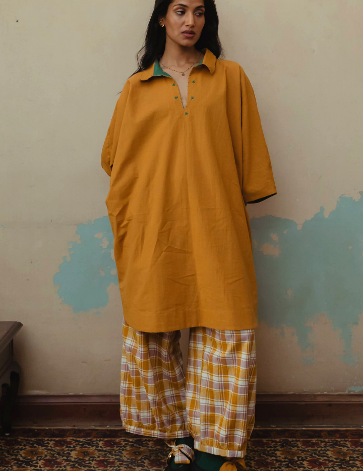 Emi-Tunic-B.png