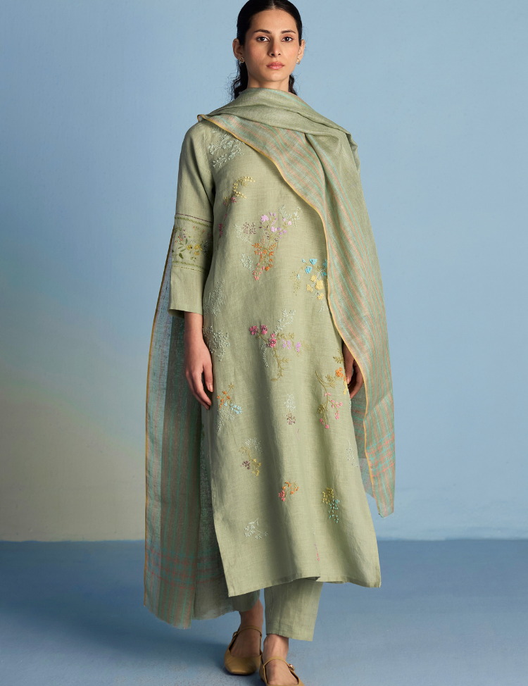 Emra Kurta Dupatta Set