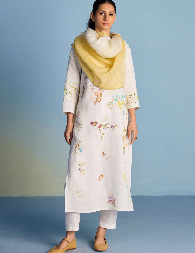 Emra-Kurta-Set-White-B.png