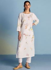 Emra Hand Embroidered Kurta