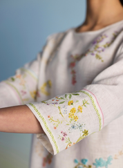 Emra Hand Embroidered Kurta
