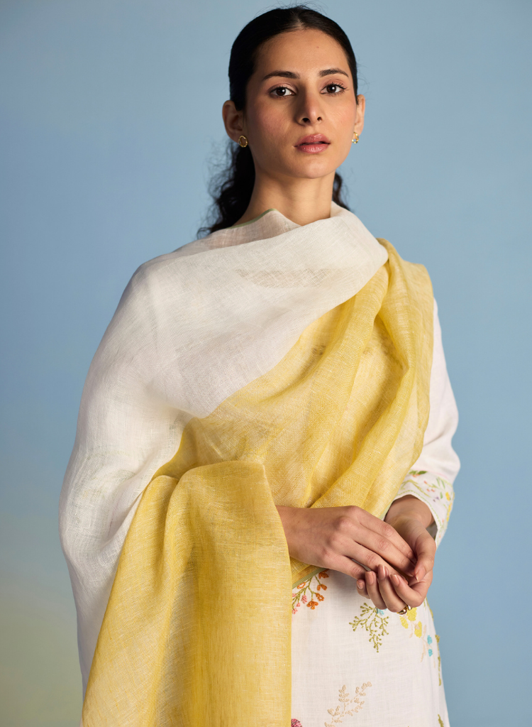 Emra Kurta Dupatta Set