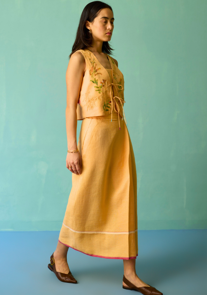Eon Floral Vest Set