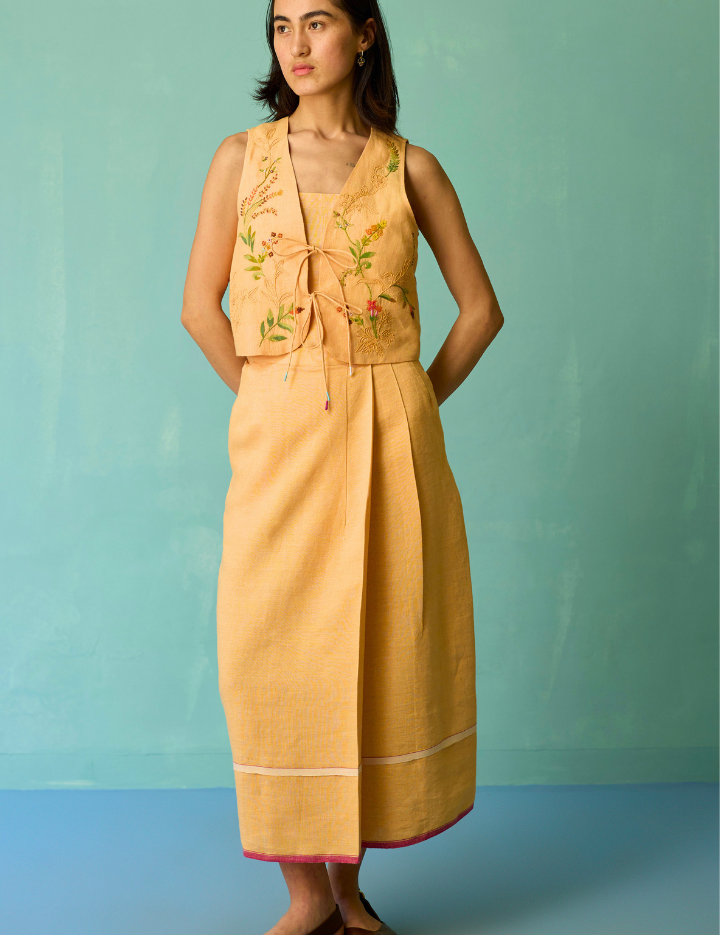 Eon-Floral-Vest-Set-D.png