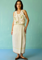 Eon Floral Vest Set