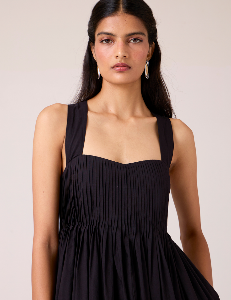 Erato-Pleated-DressD.png