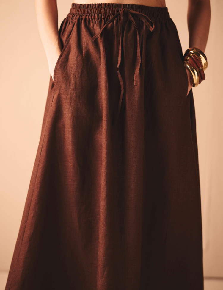 Eri-Maxi-Skirt-E_246b7a7a-0af0-4a05-b3be-84ce9ed5e9ca.png