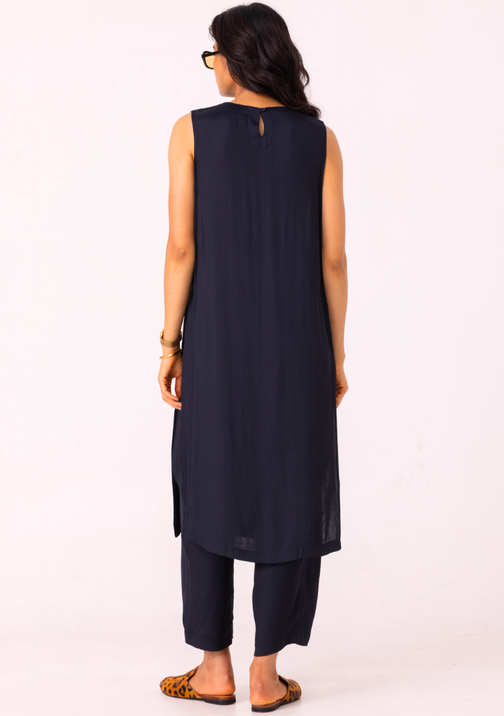 Esther Tunic