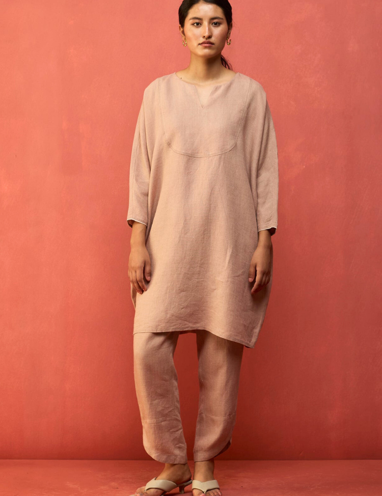 Etsu Yoke Kurta Set