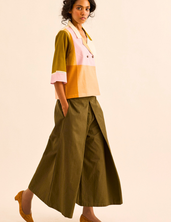 Fern-Burn-Pants-B_3fb30a34-ebcc-4c22-ba1c-406e7676c0a5.png