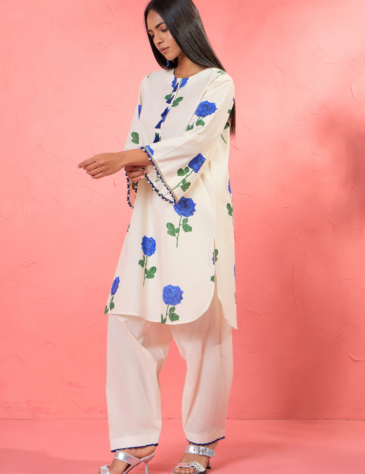 Fi-Rose-Set-4-A_92eaf81d-72ce-4a08-855a-ef745323d526.png