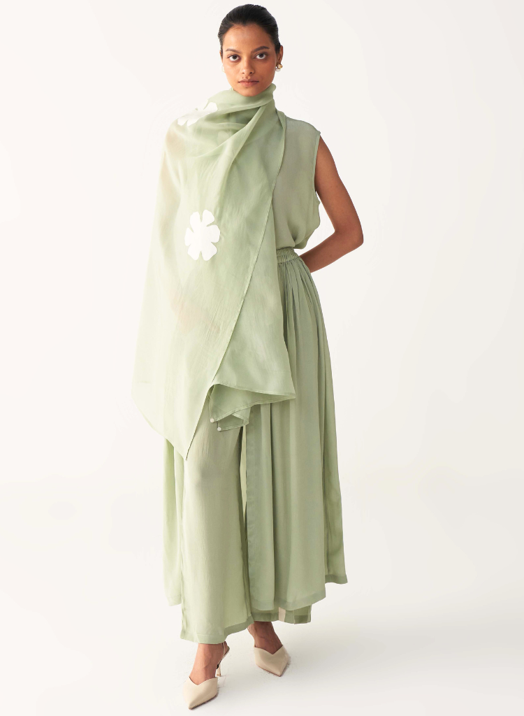 Round Neck Scarf Set