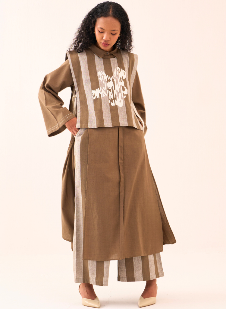 Floral Emb Crop Overlay Set