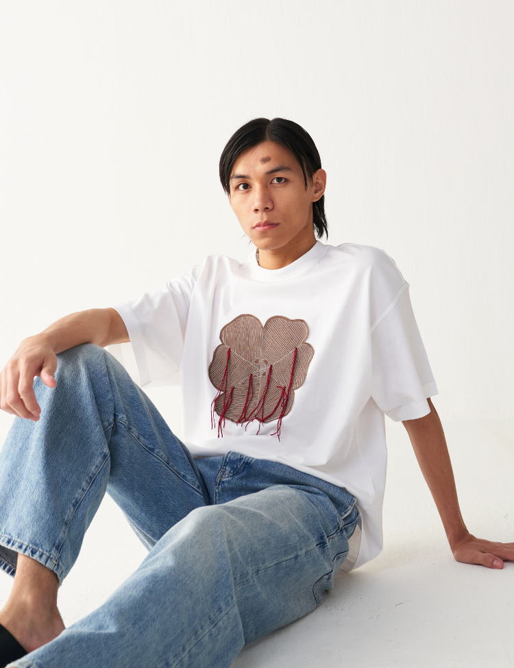 Floral Fringe Patch T-shirt