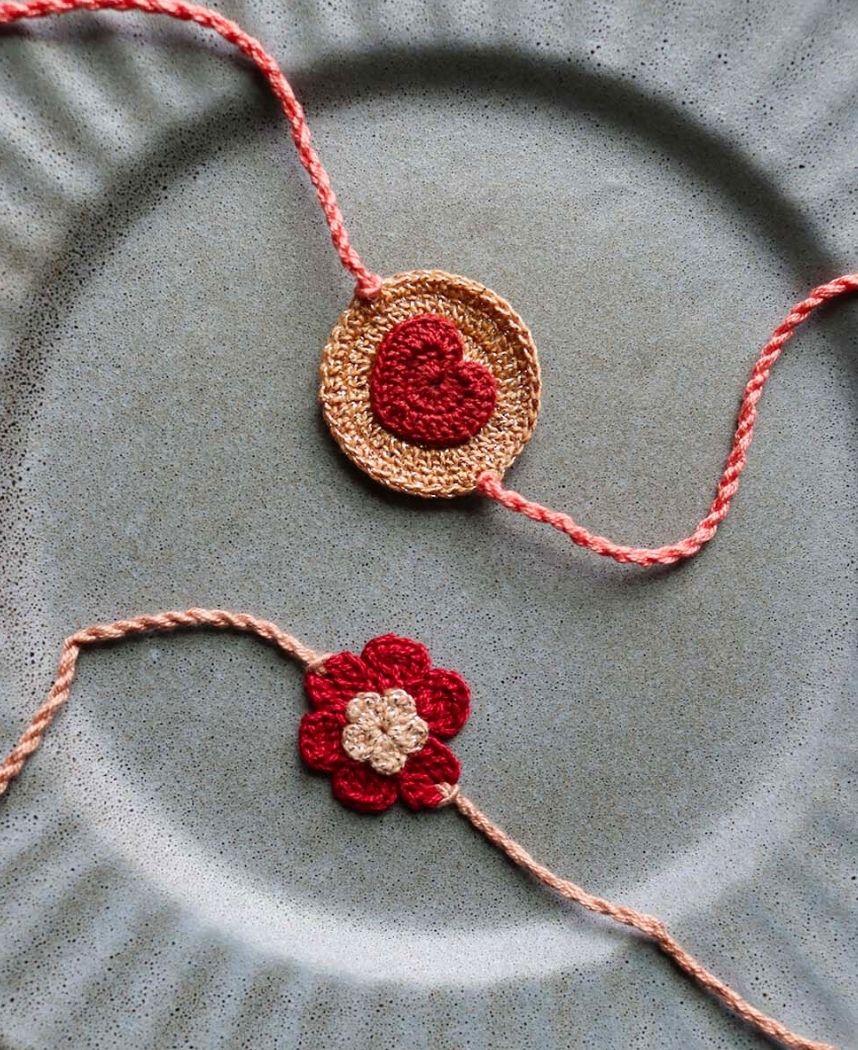 Floral Rakhi Set