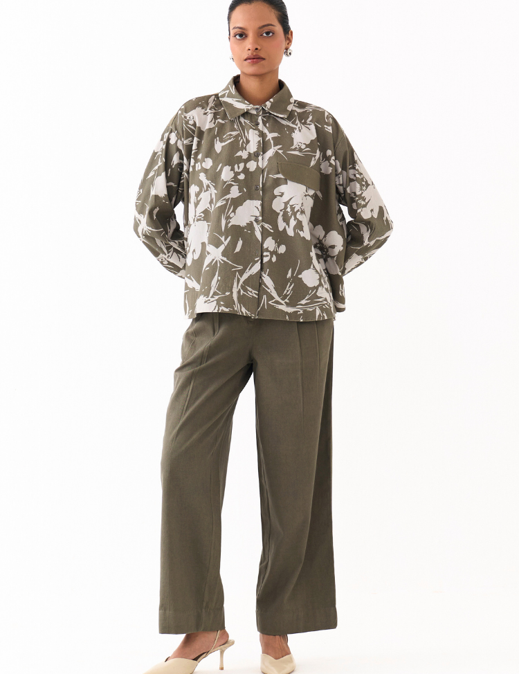 Floral-Wide-Hem-Shirt-A_4f1c9a88-4275-44de-8ac1-c4009691ac22.png