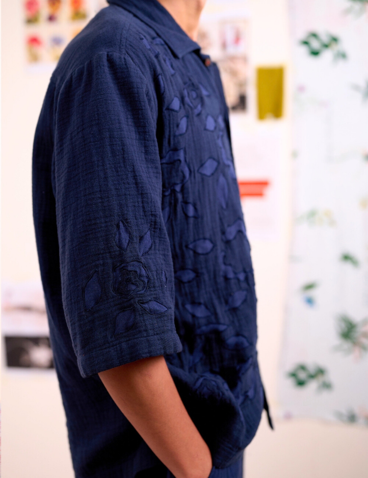 Florique-Shirt-Navy-B.png